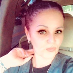 Meet your Posher, Lisette